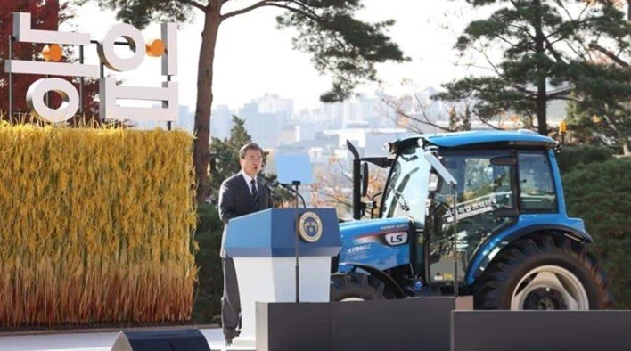FPT INDUSTRIAL-POWERED TRACTOR TAKES CENTER STAGE AT NATIONAL FARMERS’ DAY